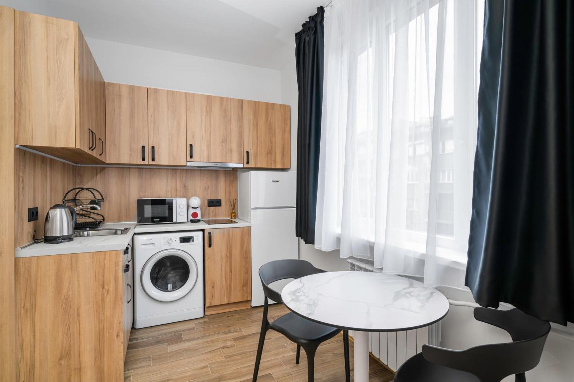 Cozy Flats Near Alexander Nevski Cathedral By Flat Mаnager София Екстериор снимка