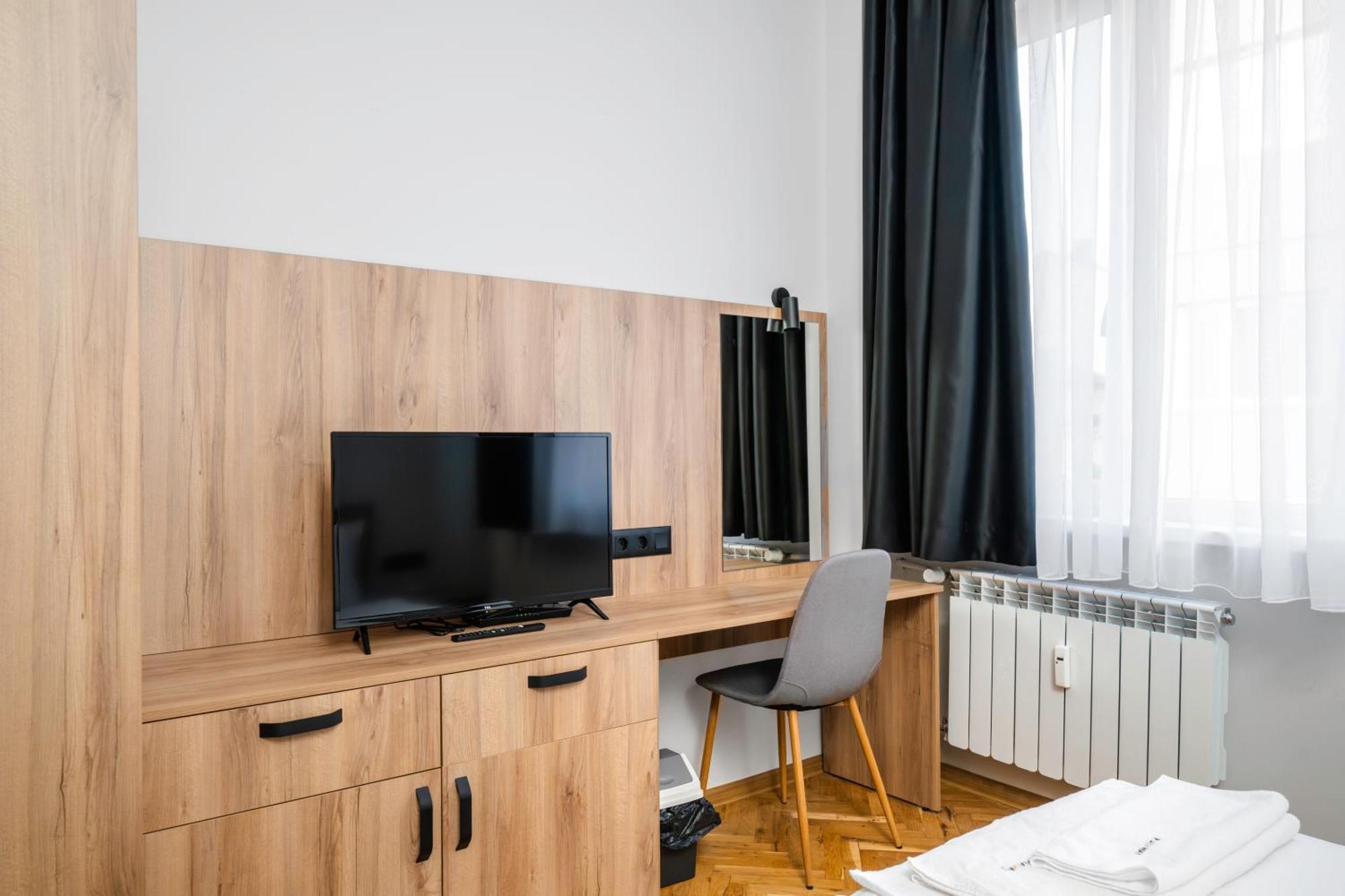 Cozy Flats Near Alexander Nevski Cathedral By Flat Mаnager София Екстериор снимка