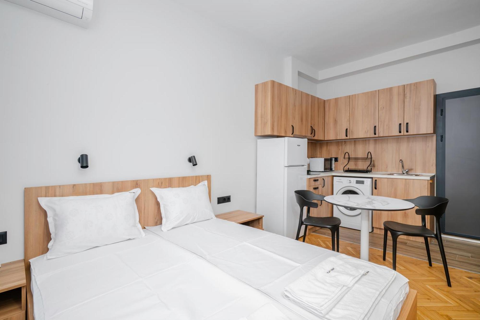 Cozy Flats Near Alexander Nevski Cathedral By Flat Mаnager София Екстериор снимка